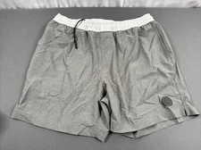 NWOT & Defect Chubbies The Two Tones 5.5” Swim Gym Short Medium