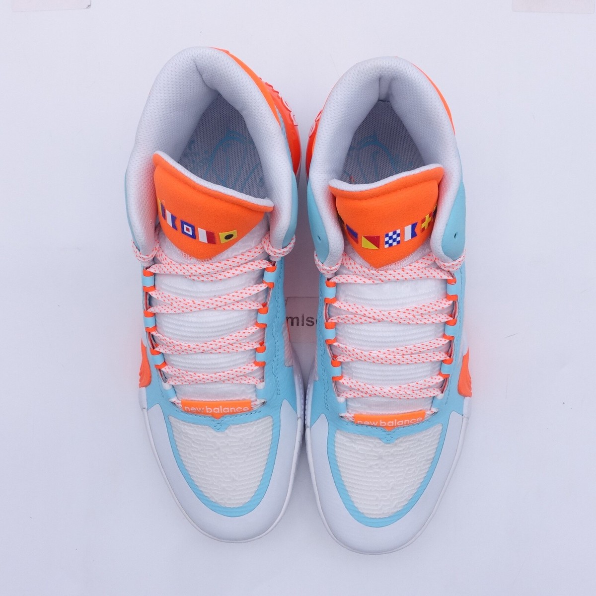 Size 9.5 Men's New Balance Kawhi 2 Basketball Shoes BBKLSSD2