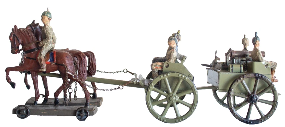 Early  WWI Version of Lineol German Army MG 08 Horse Caisson 8.5cm - Image 2 of 4