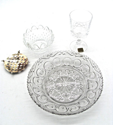 Vintage Schale aus geschliffenem Glas 24 cm, kleine Schale mit Einsatz & Bleikristall Weinglas.