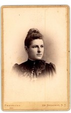 Cabinet Card Circa 1890s Fredricks Gorgeous Lady In Dress New York NY