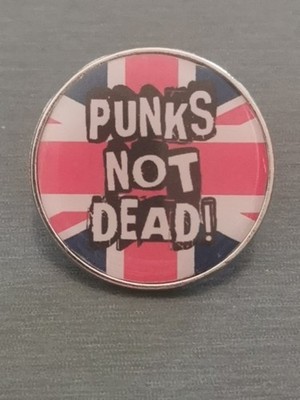 PUNKS NOT DEAD RAMONES THE CLASH pin Badge Patch New High Quality