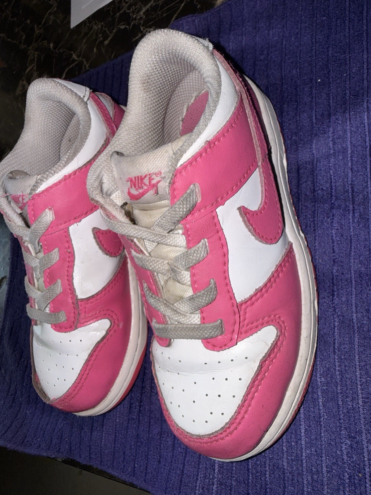 Nike Dunk Kids Sneakers US 10 Pink/White Colorblock Low Top Lace-Up