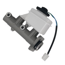 Brake Master Cylinder For Toyota 4runner Pickup Land Cruiser T100 W Sensor