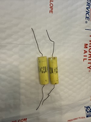 Lot Of 2: Wesco Capacitor .33 µF 600 V 32PLA 8234