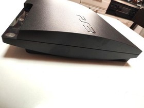 PlayStation 3 PS3 console Black with manual and cables