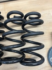 4x original Spiralfedern Mercedes-Benz C63 AMG / C63 AMG S Limousine W205