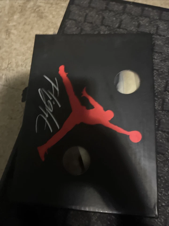 Air Jordan 4 Off-White Sail Men's Sneakers Size 9.5 with Box Ships Fast - Image 3 of 4