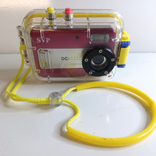 SVP DC-1231 Digital Camera Waterproof Case Scuba Snorkel Acqua 5MP 8x Zoom