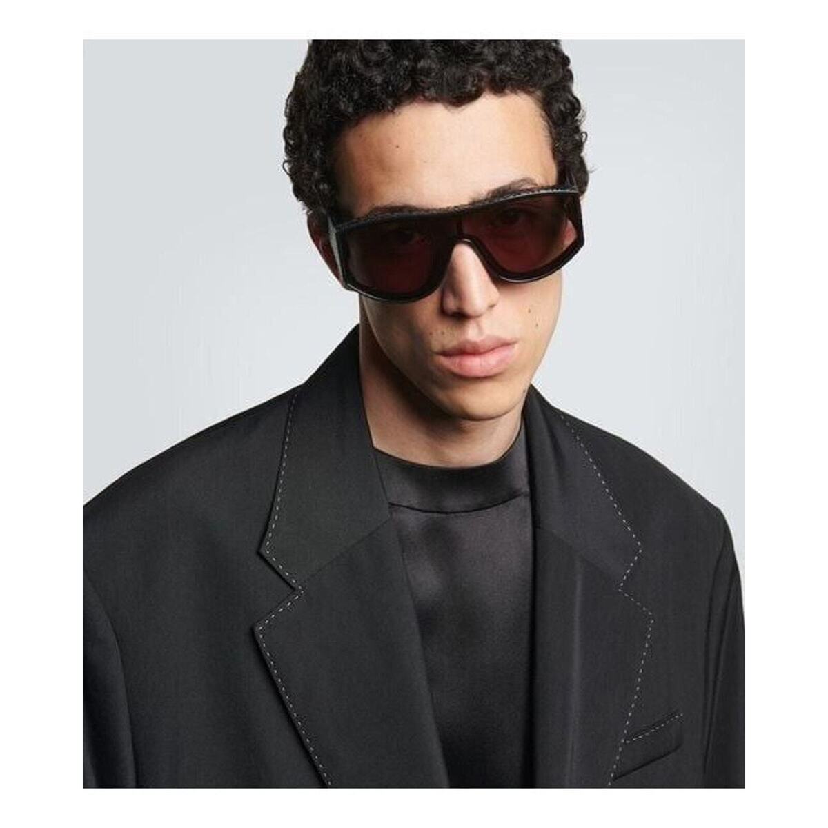 FENDI LAB FE40128I 01A FF Logo Nylon Shield Smoke Light FENDI LAB FE40128I 01A FF Logo Nylon Shield Smoke Light