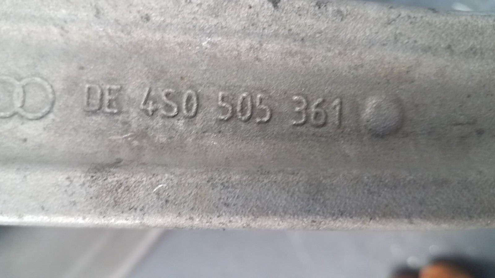 2018 Audi R8 Right Rear Hub Knuckle Upper Control Arm  #1993 S2