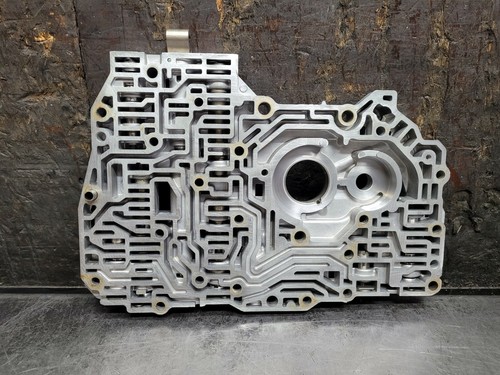 HONDA TRANSMISSION B7TA/B7VA. VALVE BODY Cast# P7T. "4 SPEED" - Picture 4 of 5