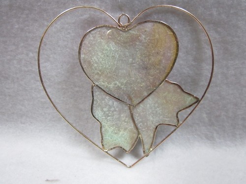 "Suncatcher Capiz - Island Shells - Feliz Aniversario - Corazón - 4,25"" x 4,5" - Imagen 4 de 4
