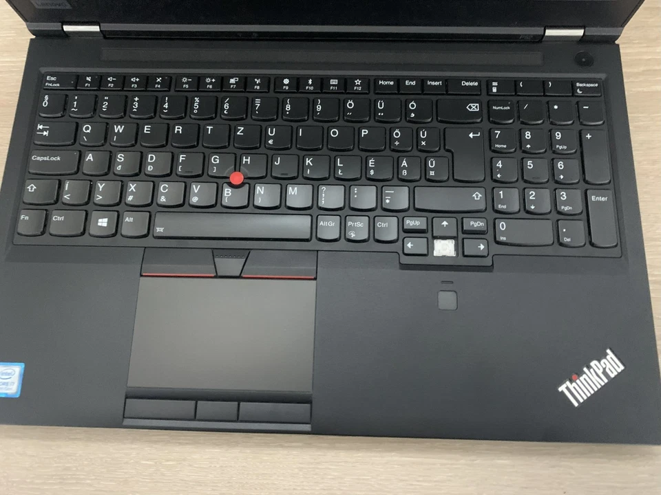 Lenovo Thinkpad P52 i7-8750H 32GB  512GB M.2 SSD P1000 4GB CAM W11 B-Ware23 - Bild 2 von 2