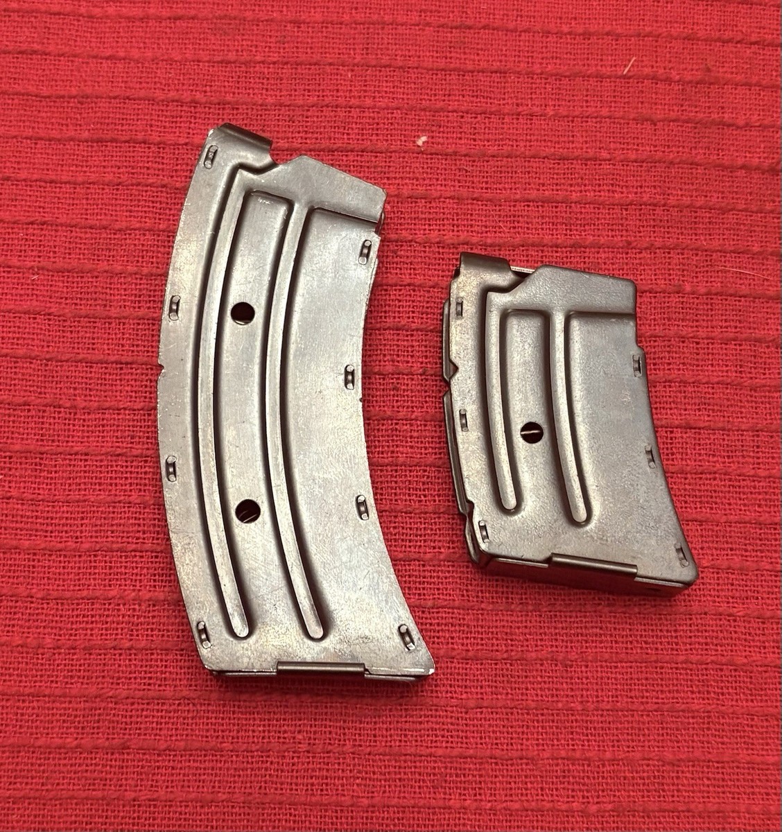 L/S Style AOTOMOTIVE MAGAZINE 美品 Savage/Stevens 2 Pk 5 and 10 Round Magazine Model 33 34 35 54 56