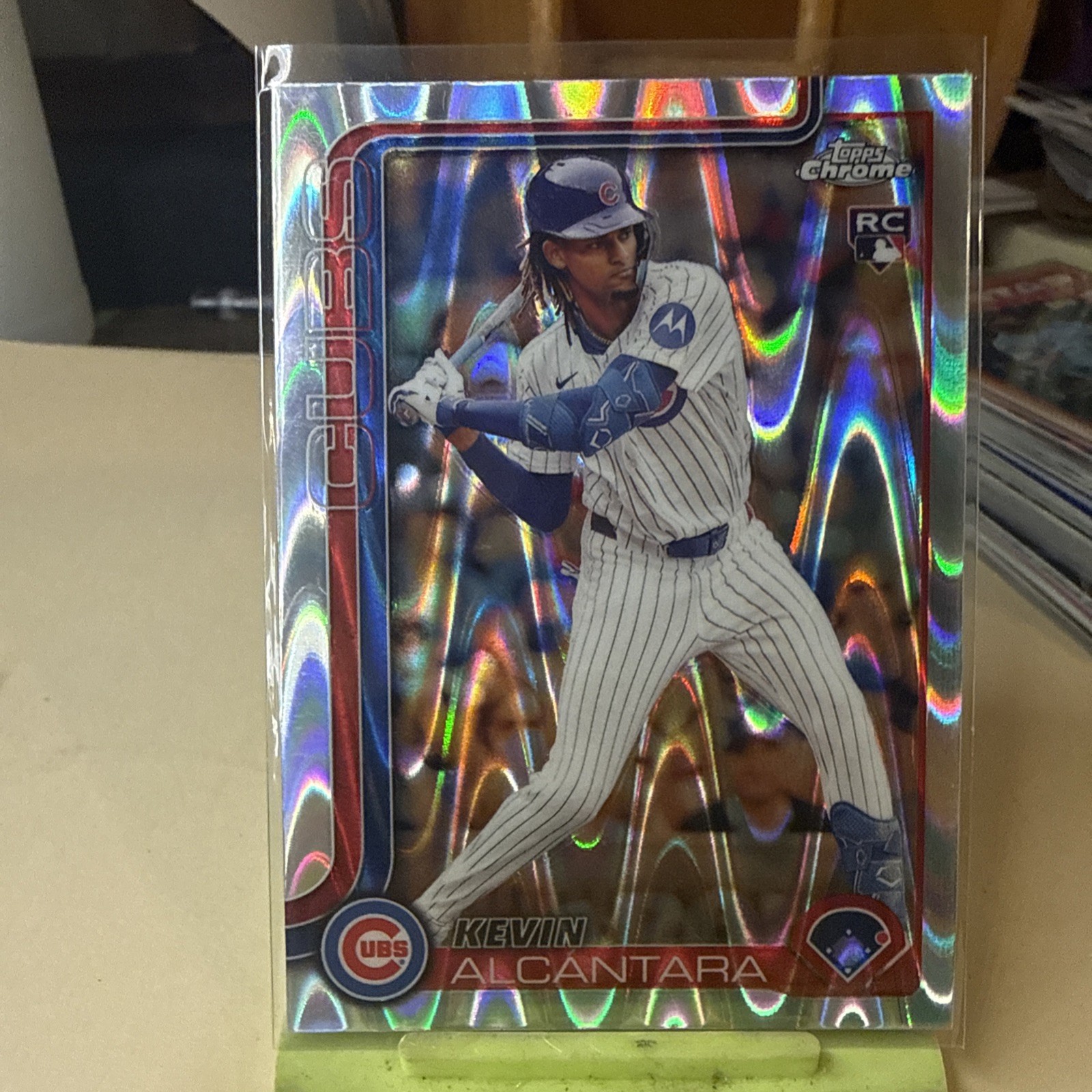 2025 Topps Chrome - Kevin Alcantara #173 (RC) RayWave Refractor Chicago Cubs
