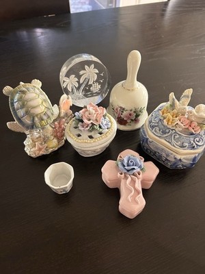 Vintage Porcelain Pink & Blue Trinket Boxes & Figurines (Cross, Doves, Flowers)