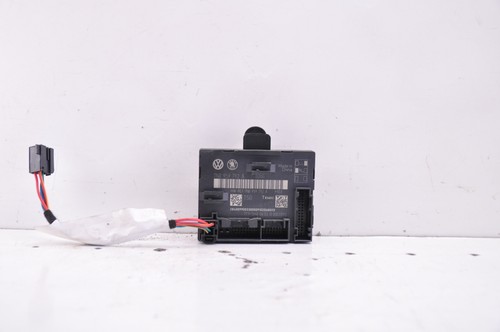 SKODA SUPERB II Estate 3T5 Türsteuergerät vorne rechts 7N0959792A 1.8 32033178