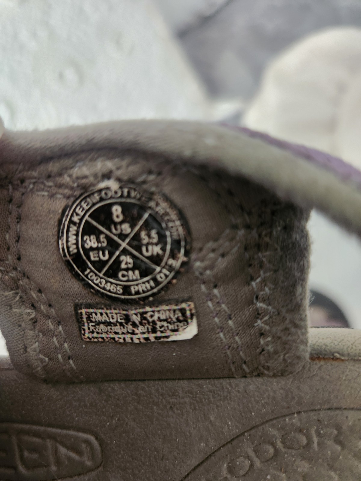 Sandali donna viola Keen taglia 8