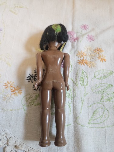 Vintage 7 Zoll Puppen Kunststoff Indianer Puppen 1 Baby ein Kleid Outfit (4) Hongkong - Bild 8 von 16