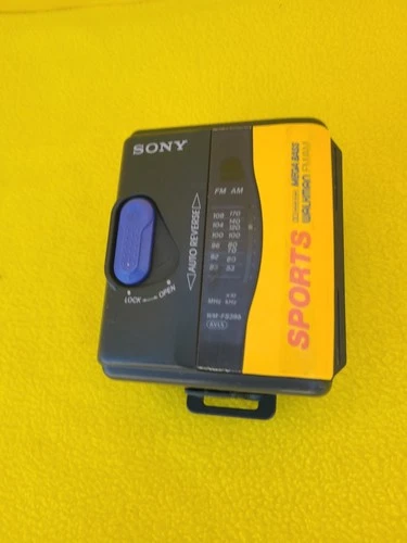 Sony Sports Mega Bass Walkman FM/AM Radio WM-FS393 Vintage Tested Work New Belts