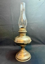 1905 Bradley & Hubbard, Rayo Brand, Center-Draft Kerosene Oil Lamp, 20"