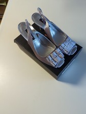 NINA New York Laraine Silver Satin Royal Shoes Sz 9 M