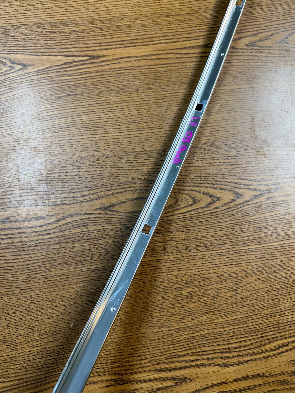 2004-2008 Maserati Quattroporte Left Front Side Door Window Upper Molding Chrome