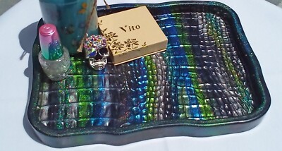Handmade, One Of A Kind, Epoxsy Resin, 3D Alligator Hide Tray, New
