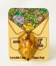 Vintage Avon Zip A Zoo Lovable Lion Zipper Pull Charm 1983 NOS