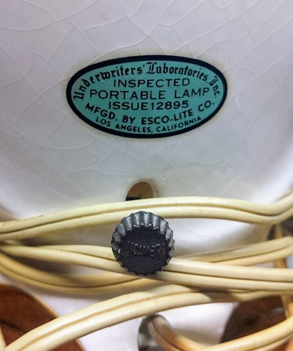MCM Esco-Lite Ceramic 3 Palm Leaves White & Gold Opalescent Iridescent TV Lamp - Picture 11 of 15