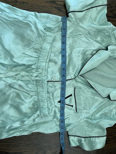 Victoria’s Secret Conjunto de Pijama Camisa Pantalones Cortos Verde Salvia Ropa de Dormir Lunares Talla XS - Imagen 6 de 8