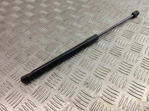 BMW X1 F48 Vordere linke Motorhaubendämpfer 7329410 2.00 Petrol 2021 31006020