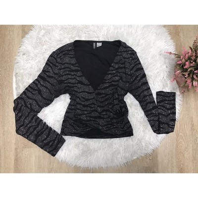 Divided by H&M Womens Black Polyamide Cropped Blouse Size Lg V-Neck Blk Glitter
