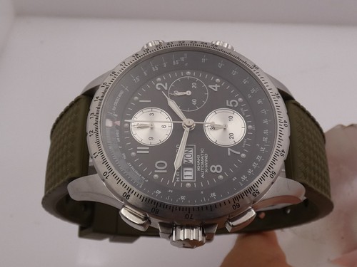 HAMILTON KHAKi X-WIND AVIATION CHRONOGRAPH 44mm BOX&PAPERS Automatic ANNO 2008 - Foto 2 di 14