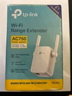 TP-LINK Wi-Fi Range Extender AC750 Dual Band Model RE205