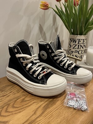 Converse junior trainers chuck Taylor UK4 Kids UK