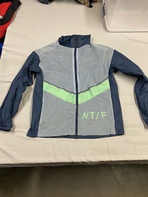nike track and field windbreaker