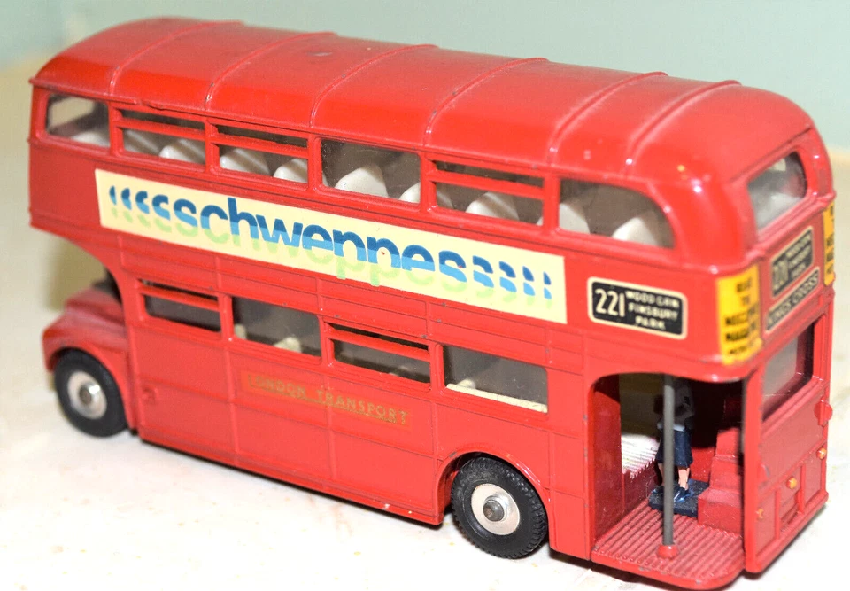 London Routemaster bus  Vintage Dinky Toy - Image 2 of 3