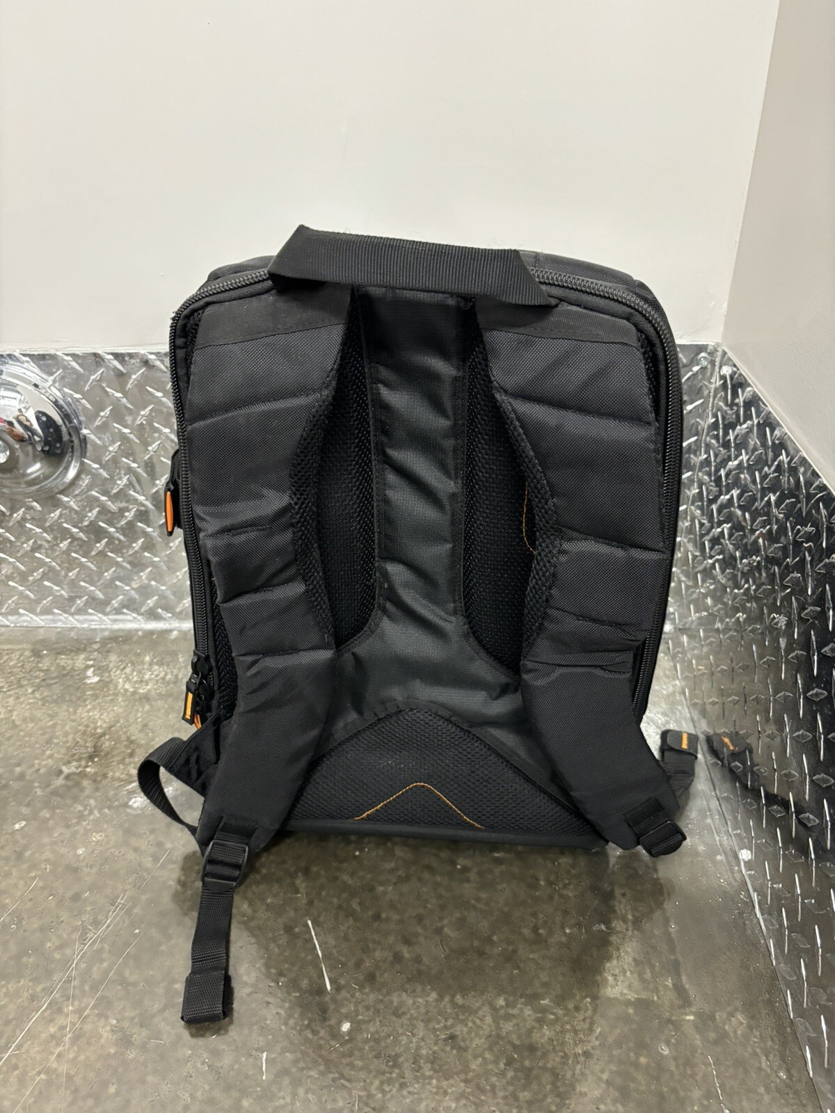 Picture 4 of 13