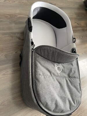 bugaboo dragonfly  bassinet Gray 