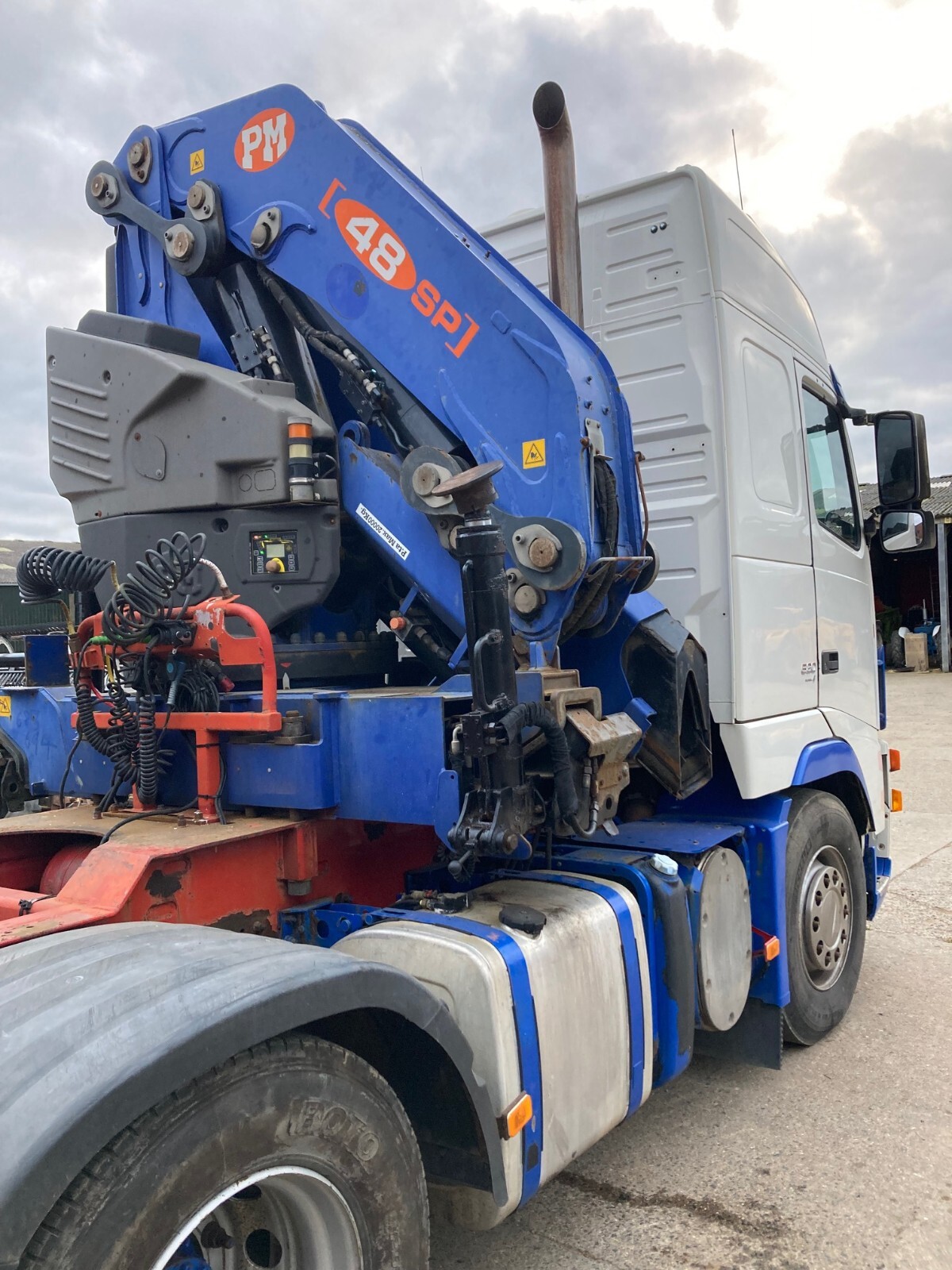 VOLVO FH 520 Crane lorry eBay