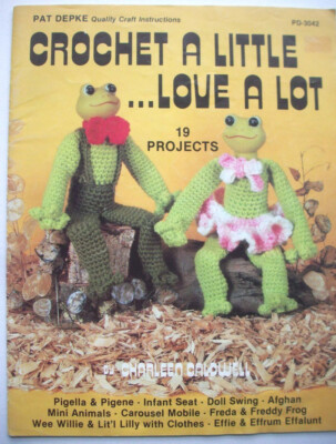 Animal dolls decor crochet pattern frog elephant Pig doll clothes swing