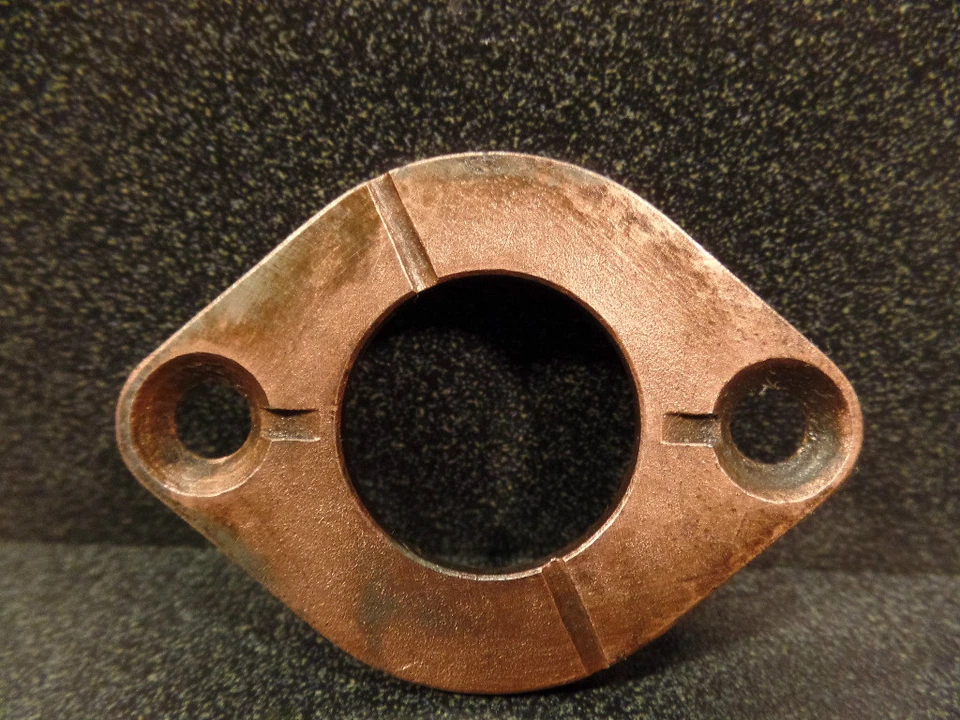 TRIUMPH TROPHY DAYTONA TIGER T100 T100S SPORTS 500 ESCAPE ÁRBOL DE LEVAS PLACA DE RETENCIÓN Foto 2 de 4