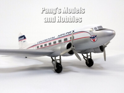 フライトミニチュアContinental Airlines DC - 3?1?: 100?Scale Display Model z2zed1b Douglas DC-3 Continental Airlines 1/100 Scale Model by