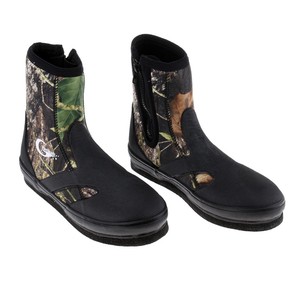 non skid boots