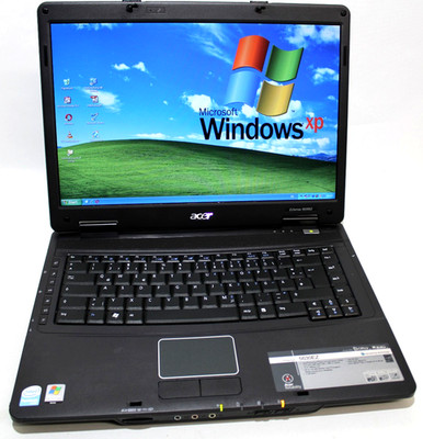 Windows XP Retro Laptop Acer Extensa 5630EZ Intel Pentium Dual T4200 320 / 2 GB