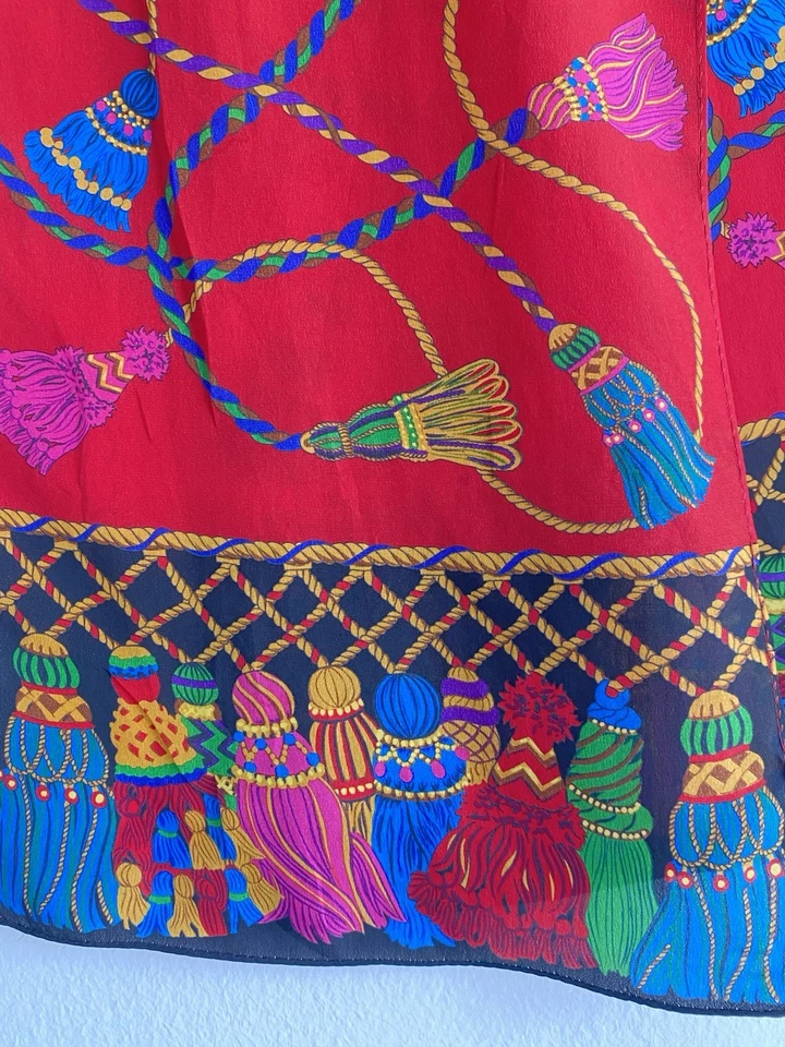 ECHO Red Silk Women’s Scarf 58"/11" Ex Con - Image 2 of 4