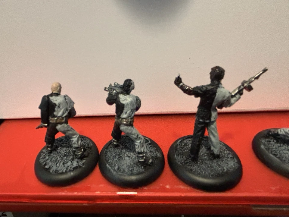 Batman Miniatures Game Arkham City Two-Face Gang And Joker Thug (Painted) - Image 4 of 4