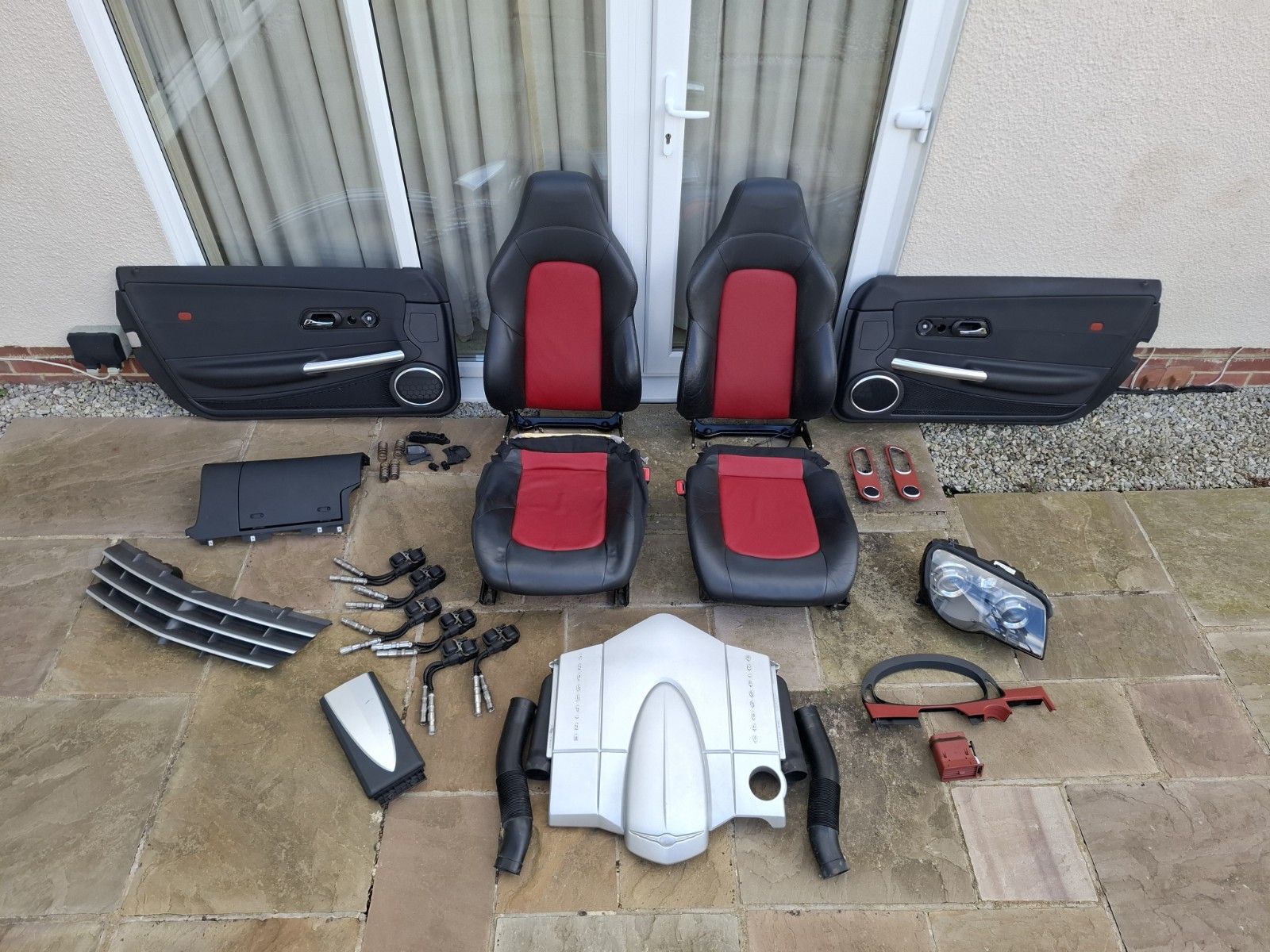 Chrysler Crossfire Part's As Seen From An 06 Xfire Excellent Condition 👏